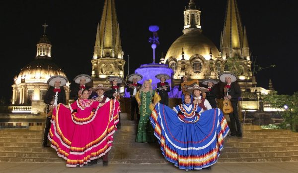 mariachi y tequla